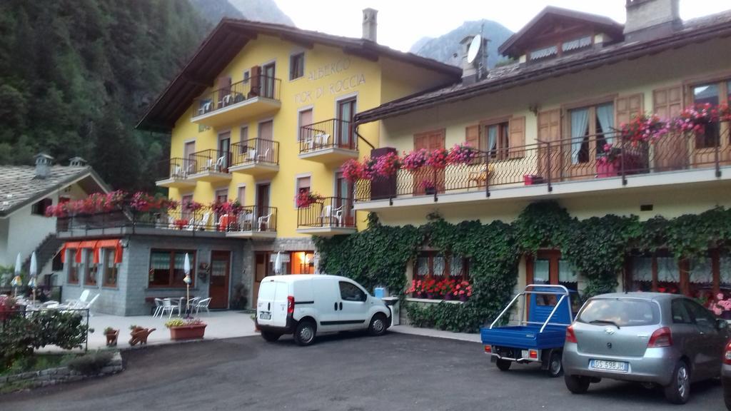 Hotel Fior Di Roccia Gaby Exterior foto